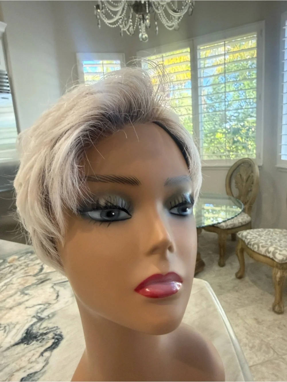 Yoko by Ellen Wille platinum Rooted lace front